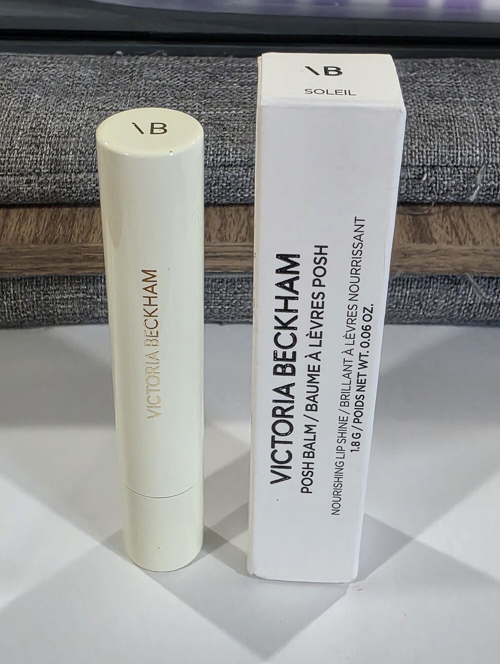 Victoria Beckham Posh Balm Soleil - Neutral sheer golden shimmer. BNIB - Picture 3 of 10